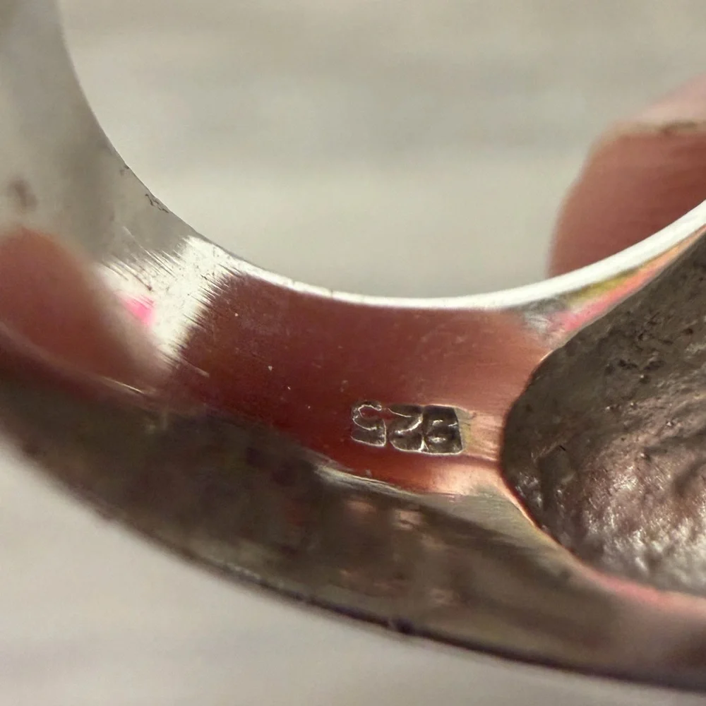 Sterling Silver Heart Shaped Ring with‎ Crystals .925